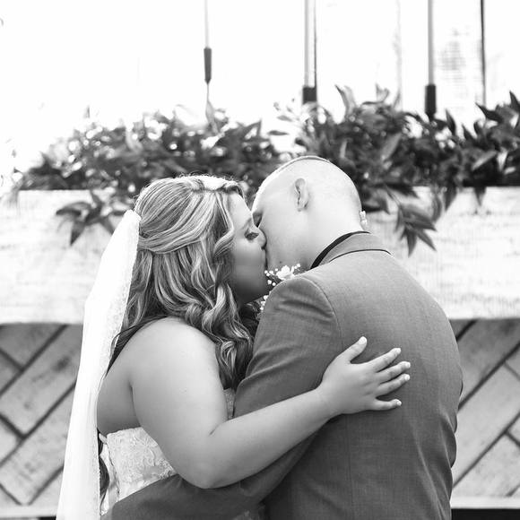 Meet your Posher, Courtney - Picture 1 of 1